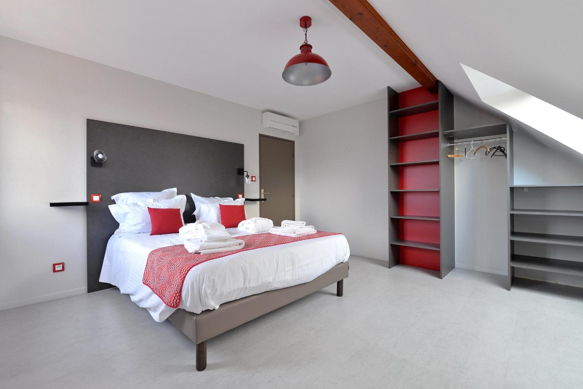 L'Eclos Des Vignes - Appartements Haut De Gamme Avec Spa Bergheim Bilik gambar