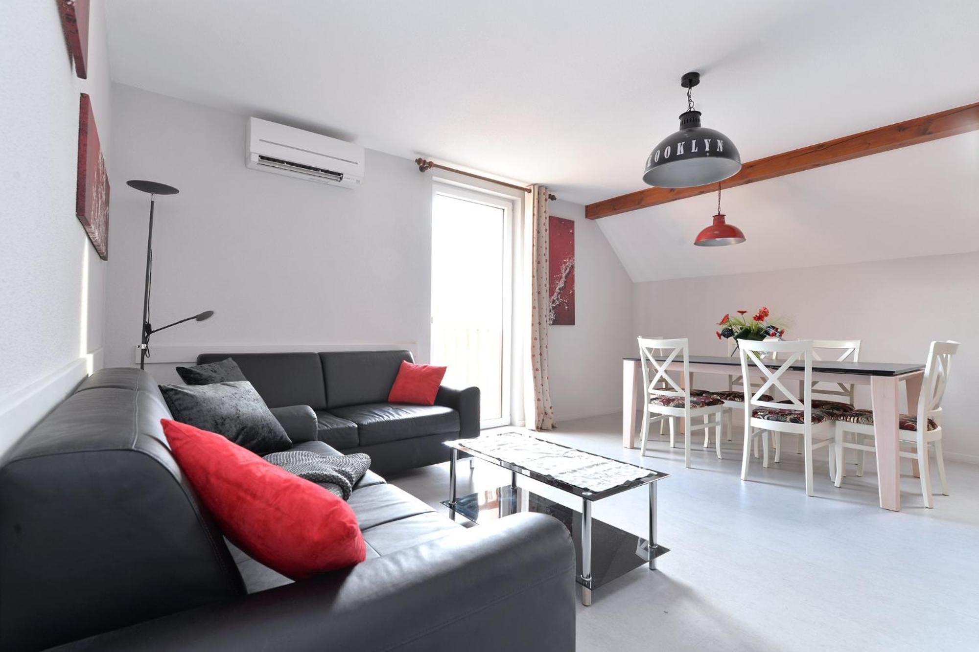 L'Eclos Des Vignes - Appartements Haut De Gamme Avec Spa Bergheim Bilik gambar