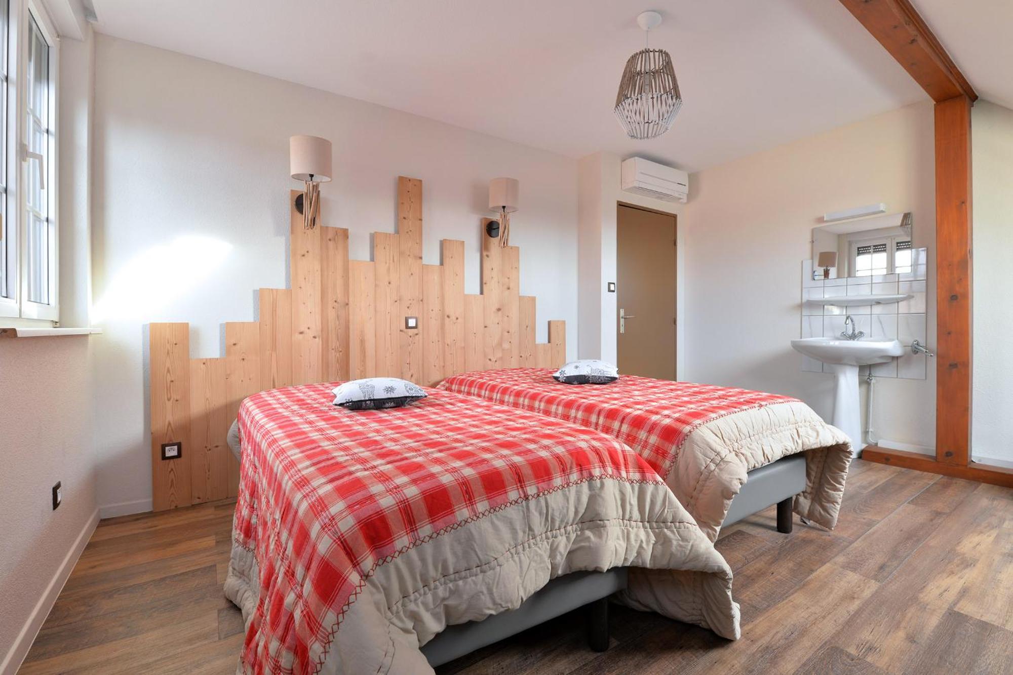 L'Eclos Des Vignes - Appartements Haut De Gamme Avec Spa Bergheim Bilik gambar
