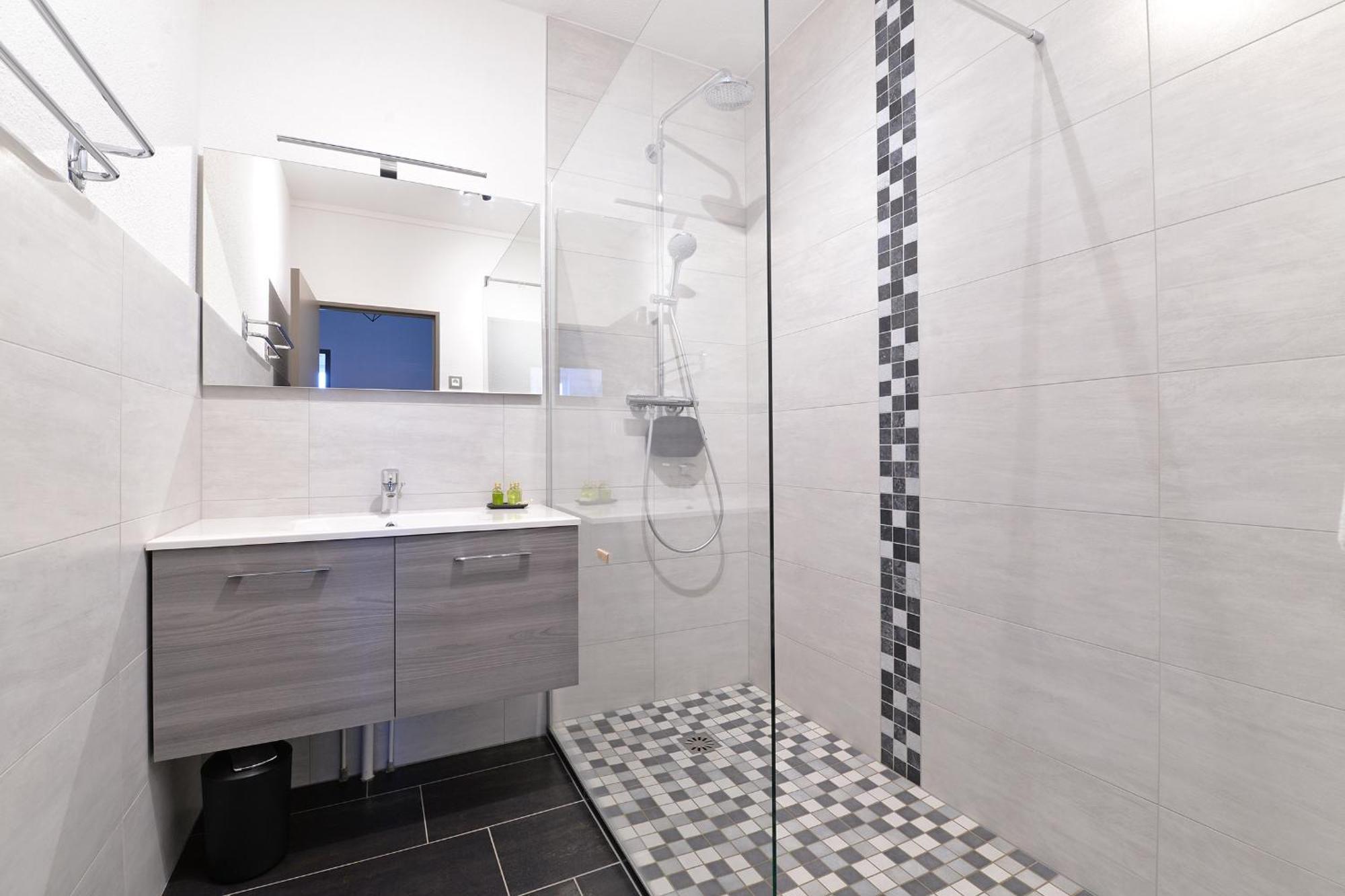L'Eclos Des Vignes - Appartements Haut De Gamme Avec Spa Bergheim Bilik gambar